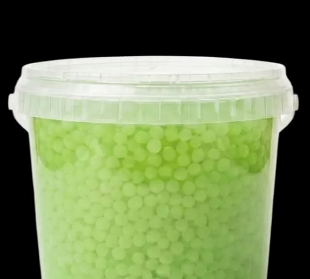 Kiwi popping boba