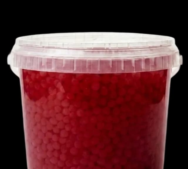 Strawberry popping boba